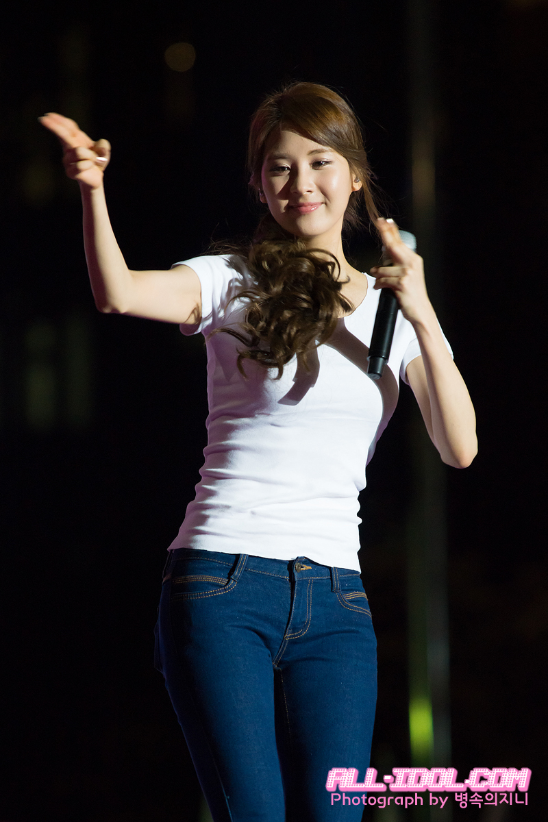 [PIC][07-10-2012]SNSD biểu diễn tại "Gangnam Hallyu Festival 2012" vào tối nay - Page 6 143F57375072E169072852