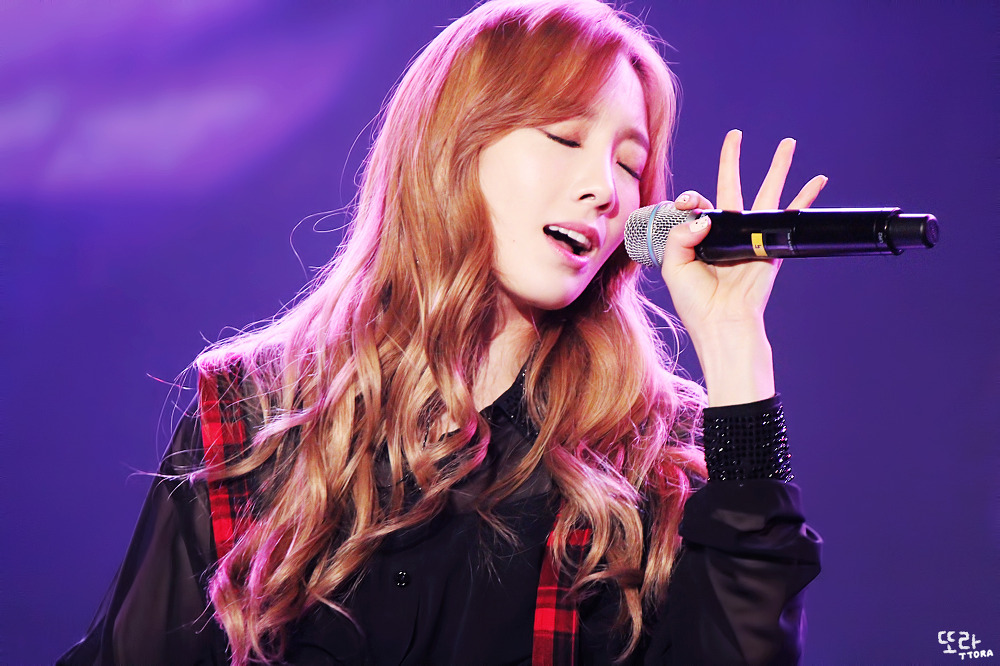 [PIC][11-11-2014]TaeTiSeo biểu diễn tại "Passion Concert 2014" ở Seoul Jamsil Gymnasium vào tối nay - Page 2 217F034B54636B6039303D