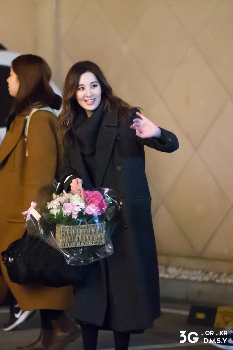 [OTHER][08-12-2015]SeoHyun tham dự vở nhạc kịch mới mang tên "Mamma Mia!" - Page 3 2466D23956CC863E2AB791