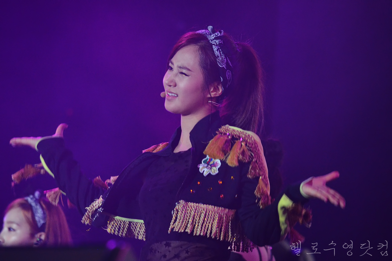 [PIC][29-03-2013]SNSD khởi hành đi Thái Lan để biểu diễn tại "Super Joint Concert" vào chiều nay - Page 10 0148DA485159243F2BFDCA