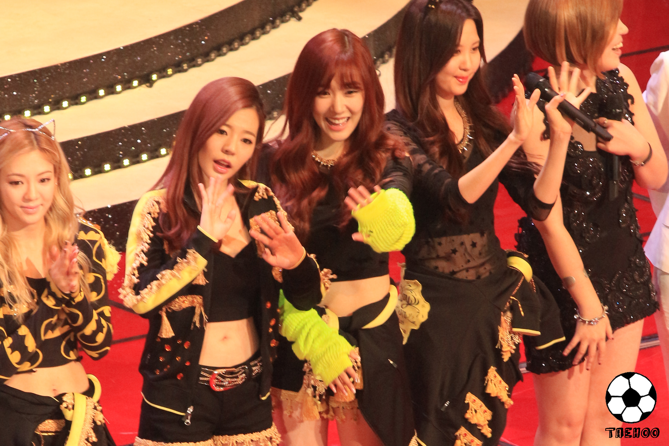 [PIC][29-10-2013]SNSD biểu diễn tại "KBS Open Concert 1000th Anniversary" vào tối nay - Page 4 26152A505277C79D156C8D